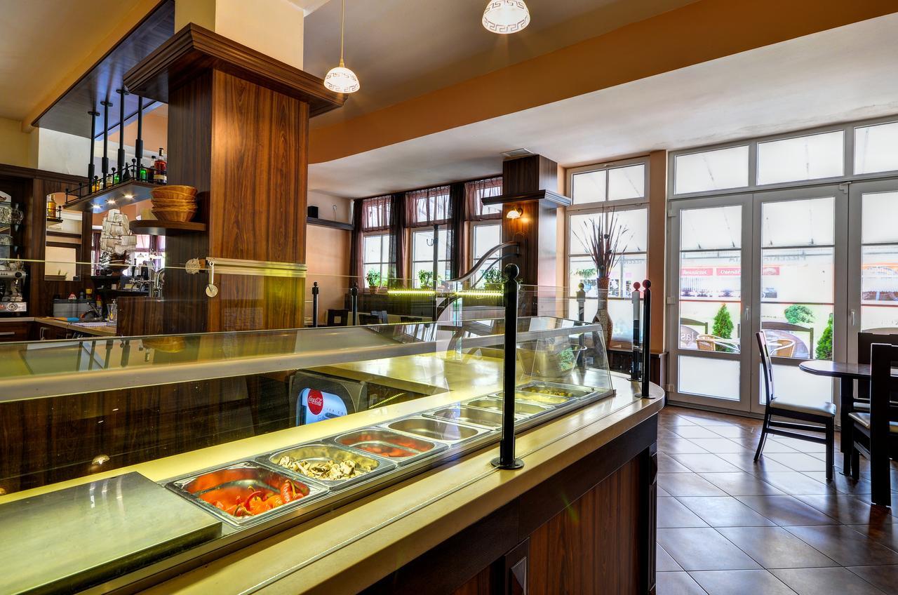 Hotel Pizzeria Istria Velke Losiny Ngoại thất bức ảnh
